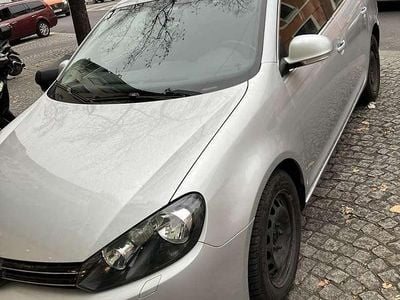 Gebraucht VW Golf V Comfortline 105 PS (77 kW) 2009 Kombi