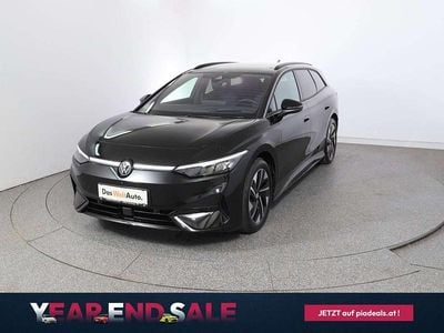 Schwarz metallic Gebraucht 2024 VW ID.7 Pro Kombi | € 49.950
