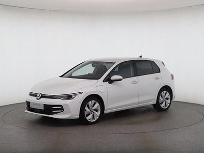 Gebraucht VW Golf VIII 204 PS (150 kW) 2025 Weiss  normal Limousine