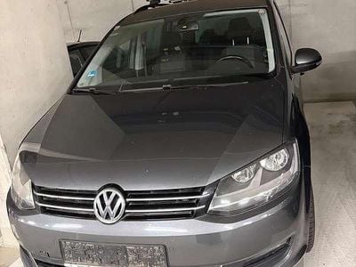 Grau Gebraucht 2012 VW Sharan Van / Kleinbus | € 7.000 (Fairer Preis)