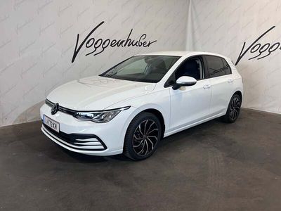 Gebraucht VW Golf VIII 110 PS (80 kW) 2024 Weiss  normal Limousine