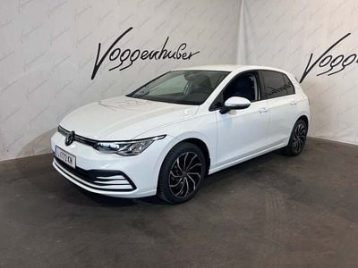 Weiss normal Gebraucht 2024 VW Golf VIII Limousine | € 27.400 (Teuer)