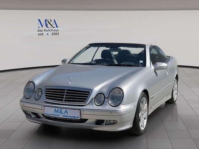 Silber Gebraucht 2001 Mercedes CLK230 Cabrio | € 8.900