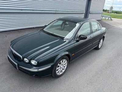 Grün Gebraucht 2003 Jaguar X-type Executive Limousine | € 3.990