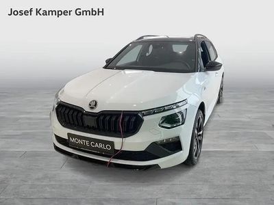 Weiss metallic Neu 2026 Skoda Kamiq Monte Carlo SUV | € 34.990 (Teuer)