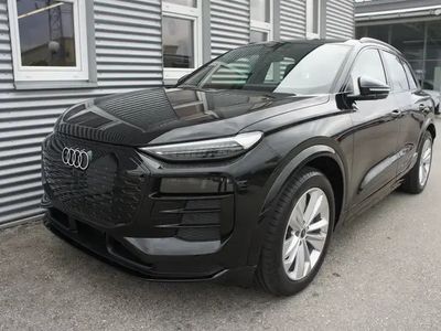Gebraucht Audi Q6 e-tron Business 284 kW (387 PS) 2024 Schwarz  metallicperleffektno SUV