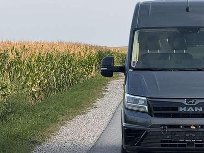 Grau Gebraucht 2018 MAN TGE Van | € 19.500