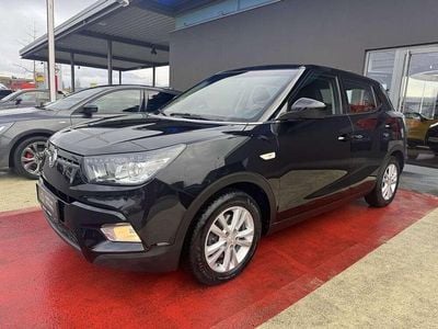 Schwarz Gebraucht 2016 Ssangyong (KGM) Tivoli SUV | € 9.990