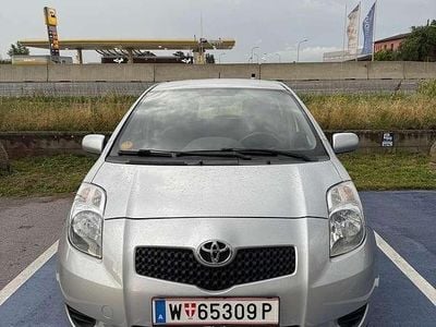 Gebraucht 2006 Toyota Yaris | € 3.200