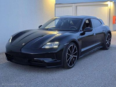 Schwarz Gebraucht 2024 Porsche Taycan Cross Turismo Kombi | € 89.000 (Teuer)