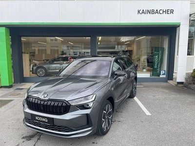 Mittelgrau metallic Neu 2025 Skoda Kodiaq SportLine SUV | € 58.980 (Teuer)