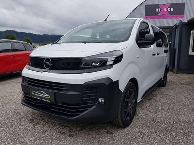 gebraucht Opel Vivaro Kombi 20 Diesel XL Aut. / Rollstuhlrampe