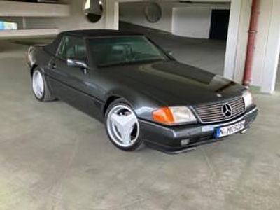 Schwarz Gebraucht 1991 Mercedes 300 Cabrio | € 20.000
