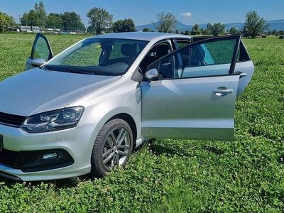 Gebraucht VW Polo Sportline 60 PS (44 kW) 2015 Silber Limousine