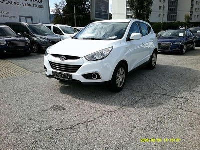 Weiß Gebraucht 2011 Hyundai ix35 Comfort SUV | € 6.900 (Fairer Preis)