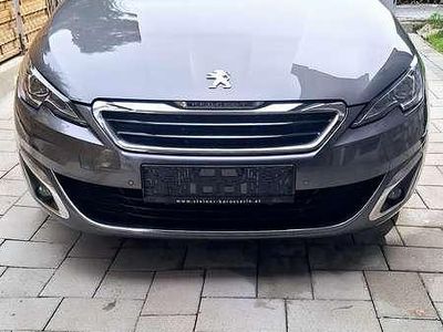 Grau Gebraucht 2017 Peugeot 308 SW Allure Kombi | € 7.300
