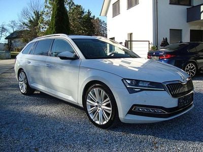 Weiß Gebraucht 2020 Skoda Superb Kombi | € 22.950 (Fairer Preis)