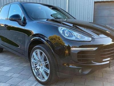 Schwarz Gebraucht 2016 Porsche Cayenne Platinum Edition SUV | € 33.950