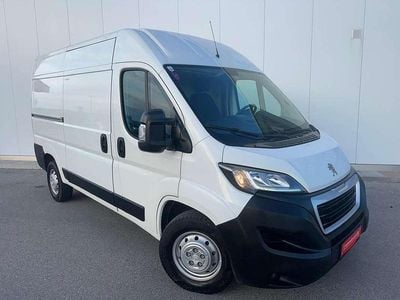 Gebraucht Peugeot Boxer 163 PS (119 kW) 2019 Weiß Van