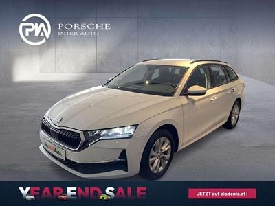Weiss metallic Gebraucht 2024 Skoda Octavia Selection Kombi | € 29.430 (Fairer Preis)