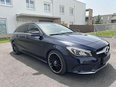 Gebraucht Mercedes CLA220 Shooting Brake 177 PS (130 kW) 2018 Blau Kombi