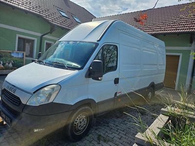 Blau Gebraucht 2013 Iveco Daily Kombi | € 2.800