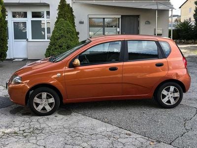 Orange Gebraucht 2015 Chevrolet Kalos Kleinwagen | € 2.500