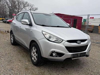 Grau Gebraucht 2012 Hyundai ix35 Comfort SUV | € 7.499 (Fairer Preis)
