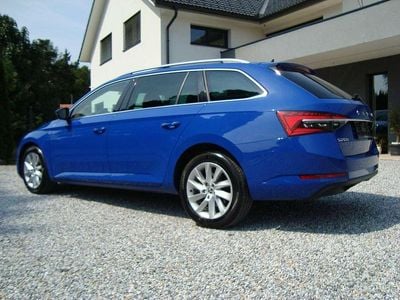 Blau Gebraucht 2020 Skoda Superb Style Kombi | € 16.950 (Guter Preis)