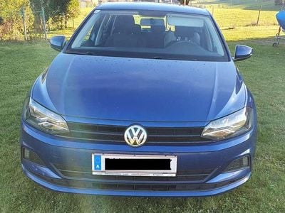 Blau Gebraucht 2018 VW Polo Limousine | € 8.800 (Guter Preis)