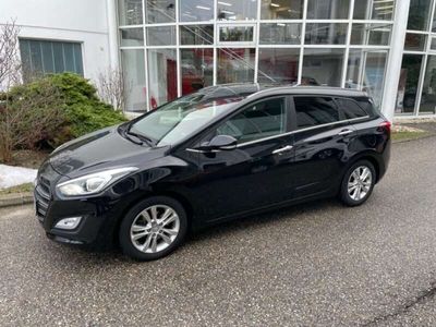 gebraucht Hyundai i30 i3016 CW PREMIUM