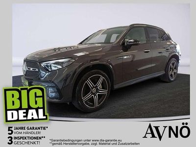 Grau Gebraucht 2024 Mercedes GLC300e AMG line SUV | € 63.780 (Fairer Preis)