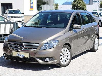 Braun Gebraucht 2013 Mercedes 180 Limousine | € 11.990