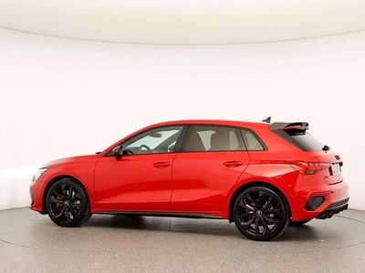 Rot Gebraucht 2024 Audi S3 Ambiente Limousine | € 49.900 (Etwas zu teuer)