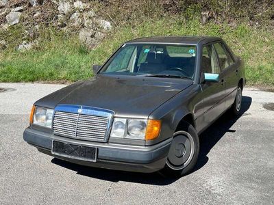 gebraucht Mercedes E250 D E-Klasse W124