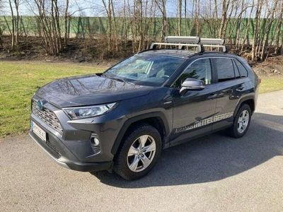 gebraucht Toyota RAV4 Hybrid 2,5 Hybrid Active AWD mit Driver u. Winter P.