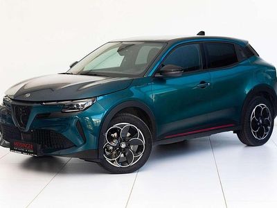 Blau Gebraucht 2024 Alfa Romeo Junior Edizione Speciale SUV | € 28.900 (Fairer Preis)