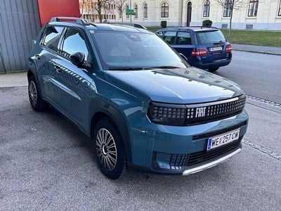 Blau Gebraucht 2025 Fiat Panda La Prima SUV | € 22.990