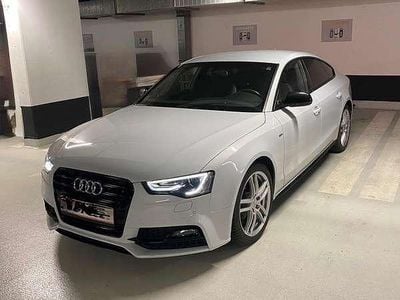 Gebraucht Audi A5 Sportback Design 190 PS (139 kW) 2016 Weiß Kleinwagen