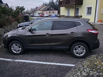 gebraucht Nissan Qashqai 15 dCi N-Connecta