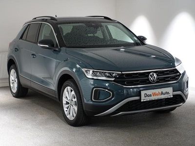 Dunkelblau metallic Gebraucht 2024 VW T-Roc SUV | € 31.250 (Teuer)