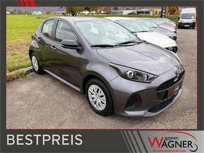 Grau Gebraucht 2024 Mazda 2 Prime-Line Limousine | € 19.990 (Fairer Preis)