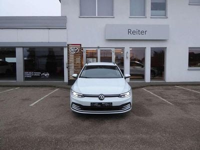 Weiß Gebraucht 2022 VW Golf VIII Kombi | € 18.888 (Guter Preis)