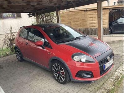 Rot Gebraucht 2009 Abarth Grande Punto Kleinwagen | € 8.500
