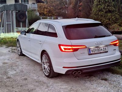 gebraucht Audi A4 Avant 20 TDI quattro Sport S-tronic