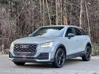 Grau Gebraucht 2018 Audi Q2 Sport SUV | € 27.989