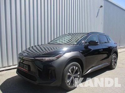 Gebraucht Toyota bZ4X Comfort 150 kW (204 PS) 2025 Schwarz SUV