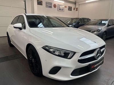 Weiß Gebraucht 2020 Mercedes A180 Style Limousine | € 24.990 (Superpreis)