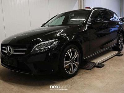 Gebraucht Mercedes C200 Avantgarde 160 PS (117 kW) 2019 Schwarz Kombi