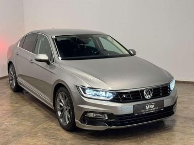 Silber Gebraucht 2017 VW Passat Highline Limousine | € 21.990